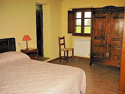 Sleeps 2 Pool Wifi * Carpini